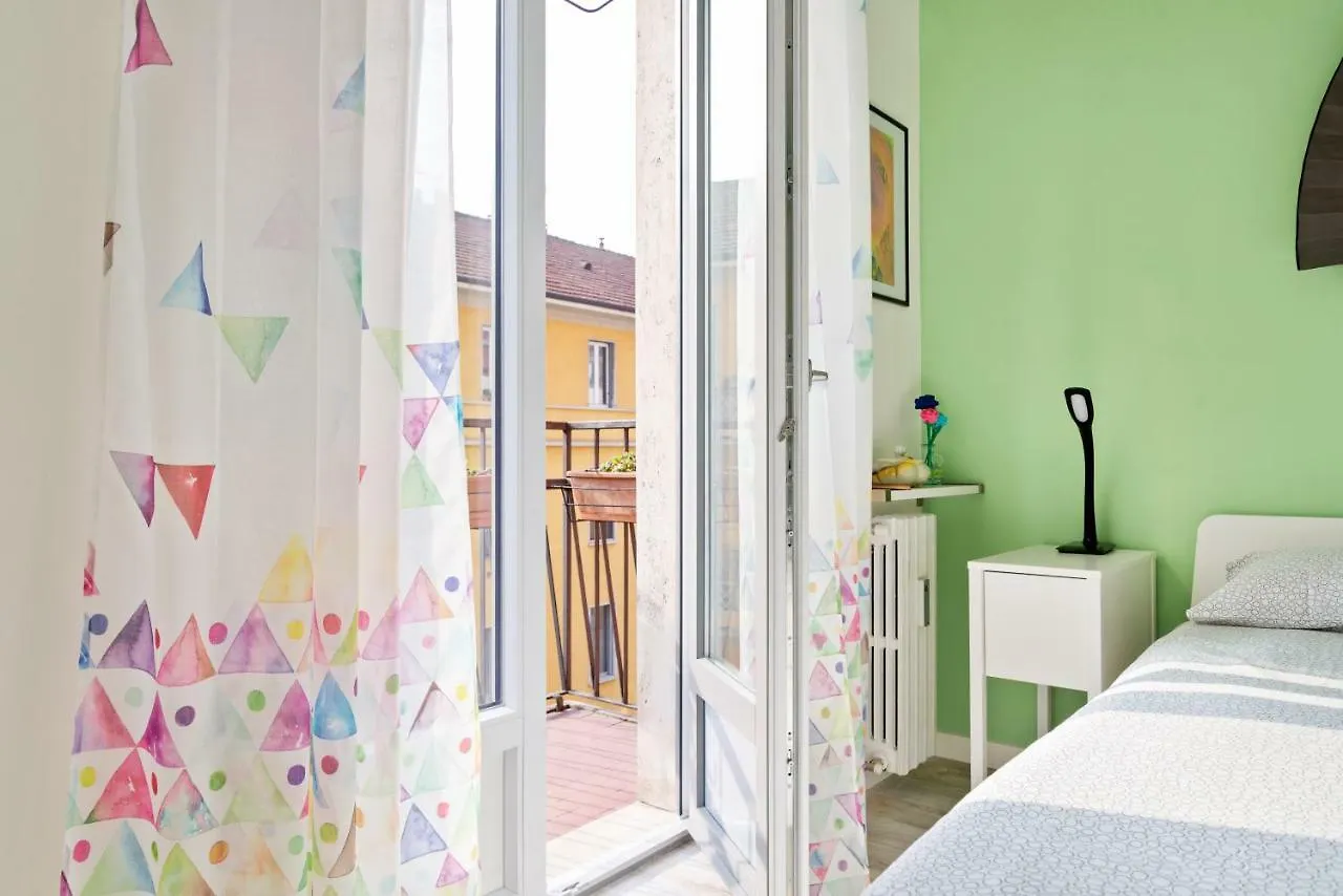 Apartment Flatty Apartments- Alserio Milan Italy