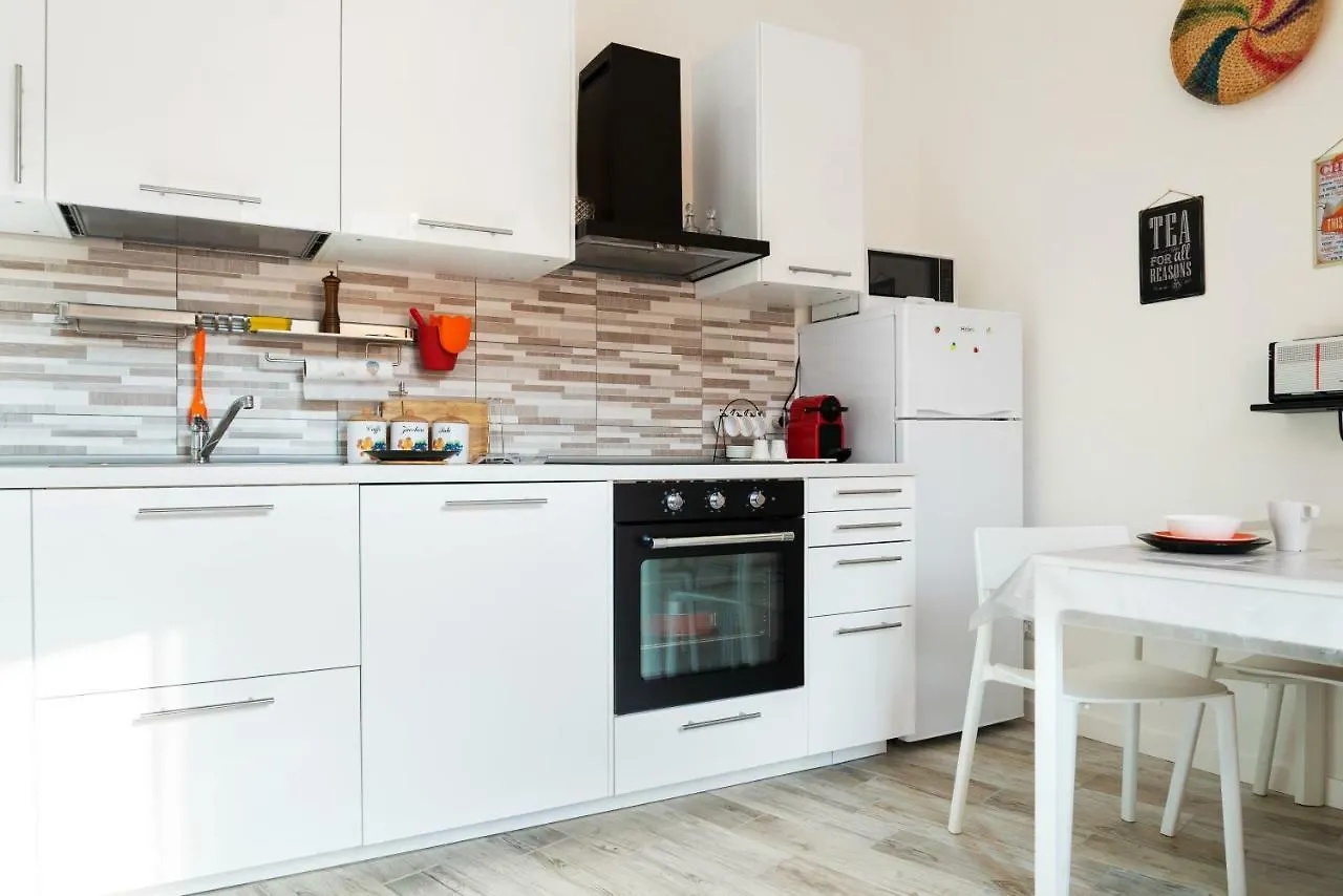 Flatty Apartments- Alserio Milan
