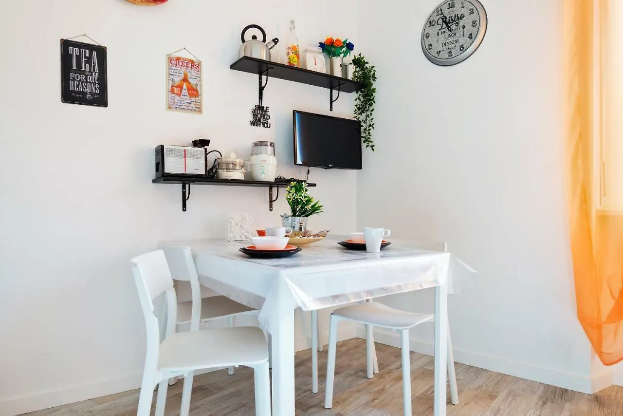 Flatty Apartments- Alserio Milan Apartment