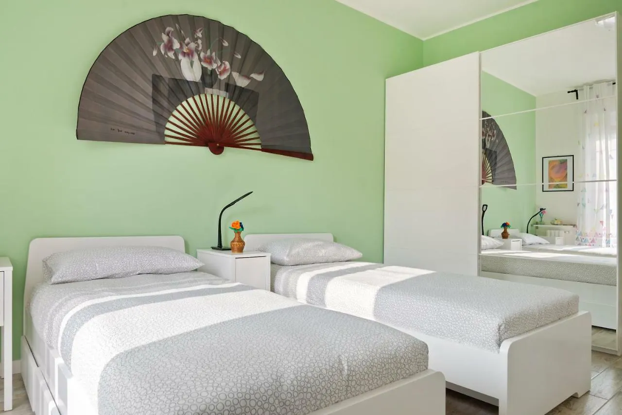 Apartment Flatty Apartments- Alserio Milan